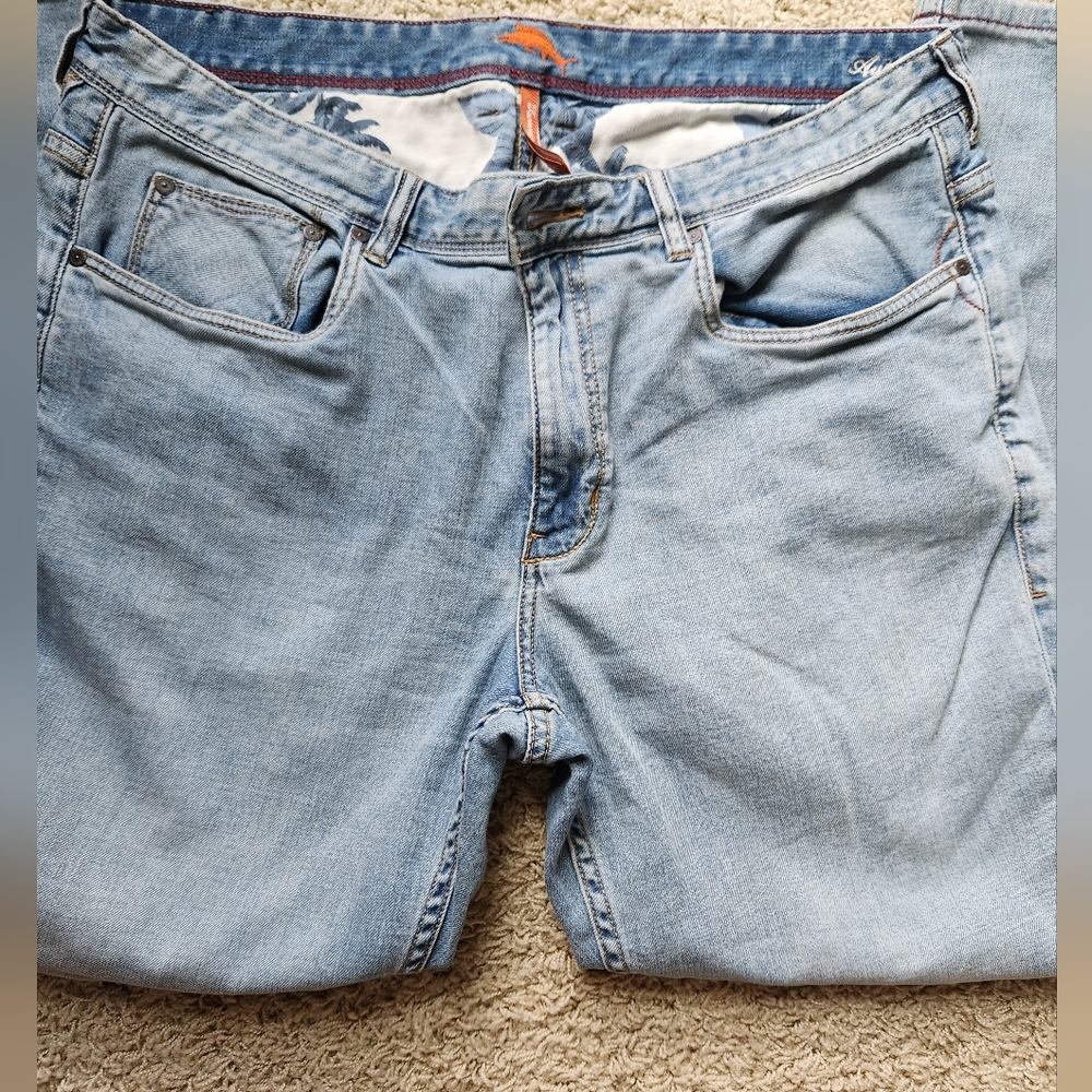 Tommy Bahama Jeans